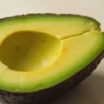 calories in avocado