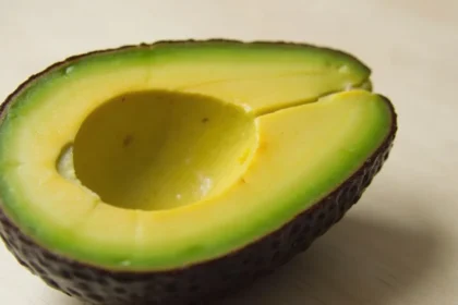 calories in avocado